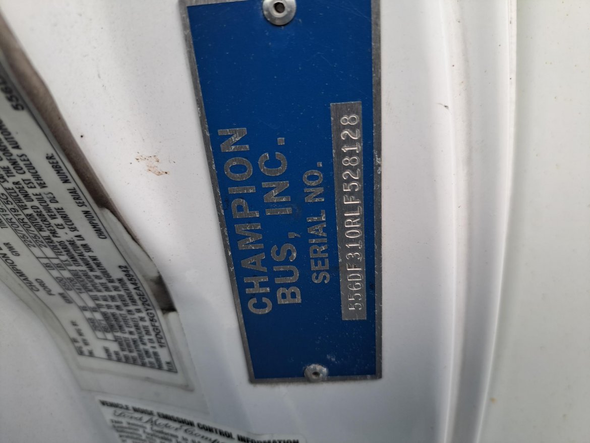 Shuttle Bus for Sale in Northumberland, PA - Photo 17