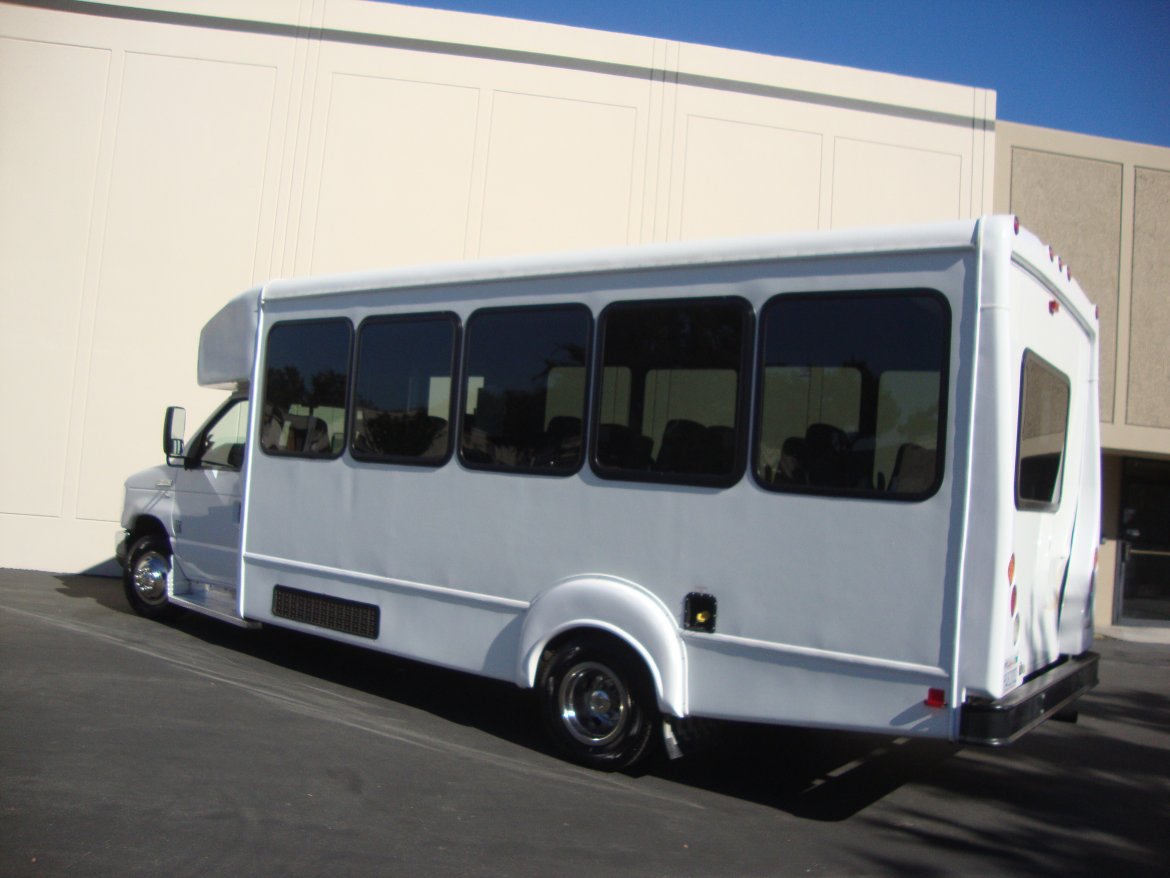 Photo of Shuttle Bus for sale: 2014 Ford E-450 by Goshen