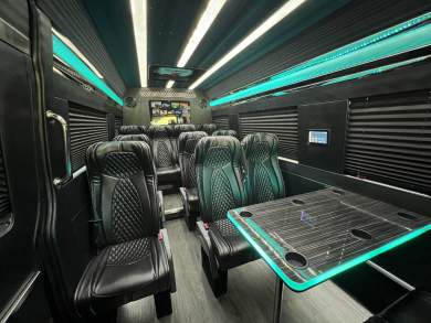 2024 Platinum Big Toys Mercedes-Benz VIP Shuttle Sprinter