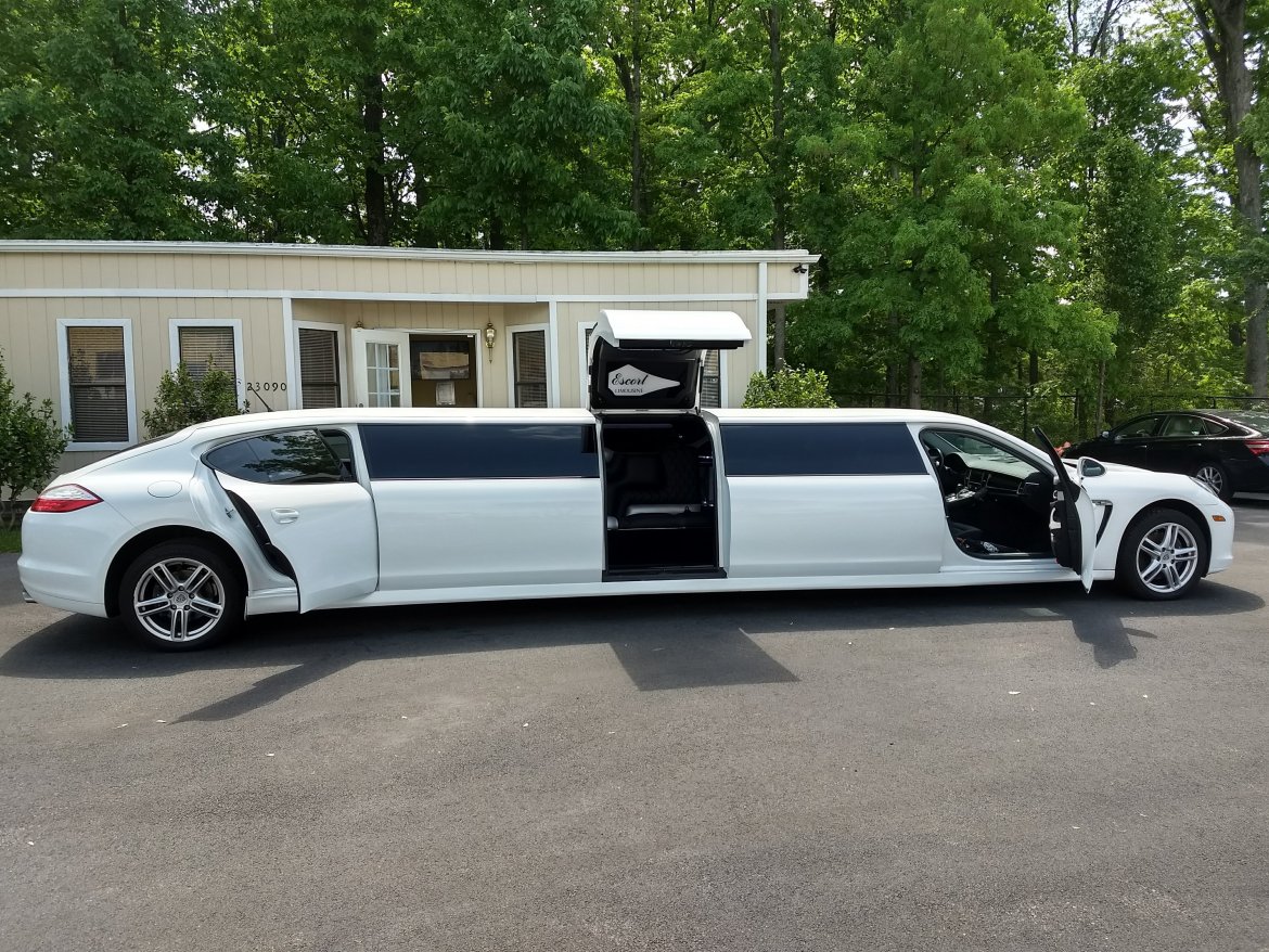 Limousine for Sale in Sterling, VA - Photo 6