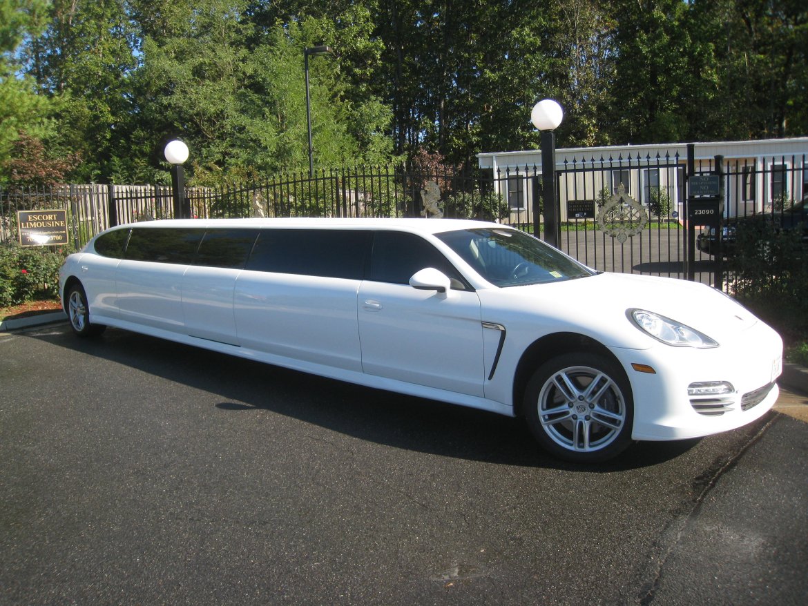 Limousine for Sale in Sterling, VA - Photo 3
