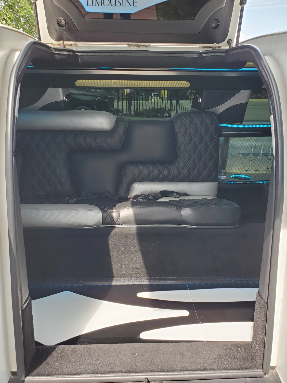 Limousine for Sale in Sterling, VA - Photo 7