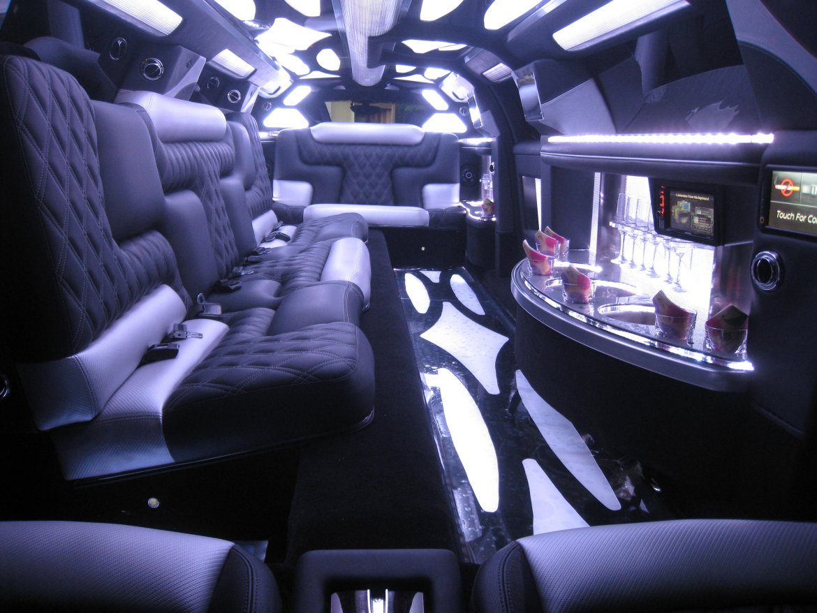 Limousine for Sale in Sterling, VA - Photo 9