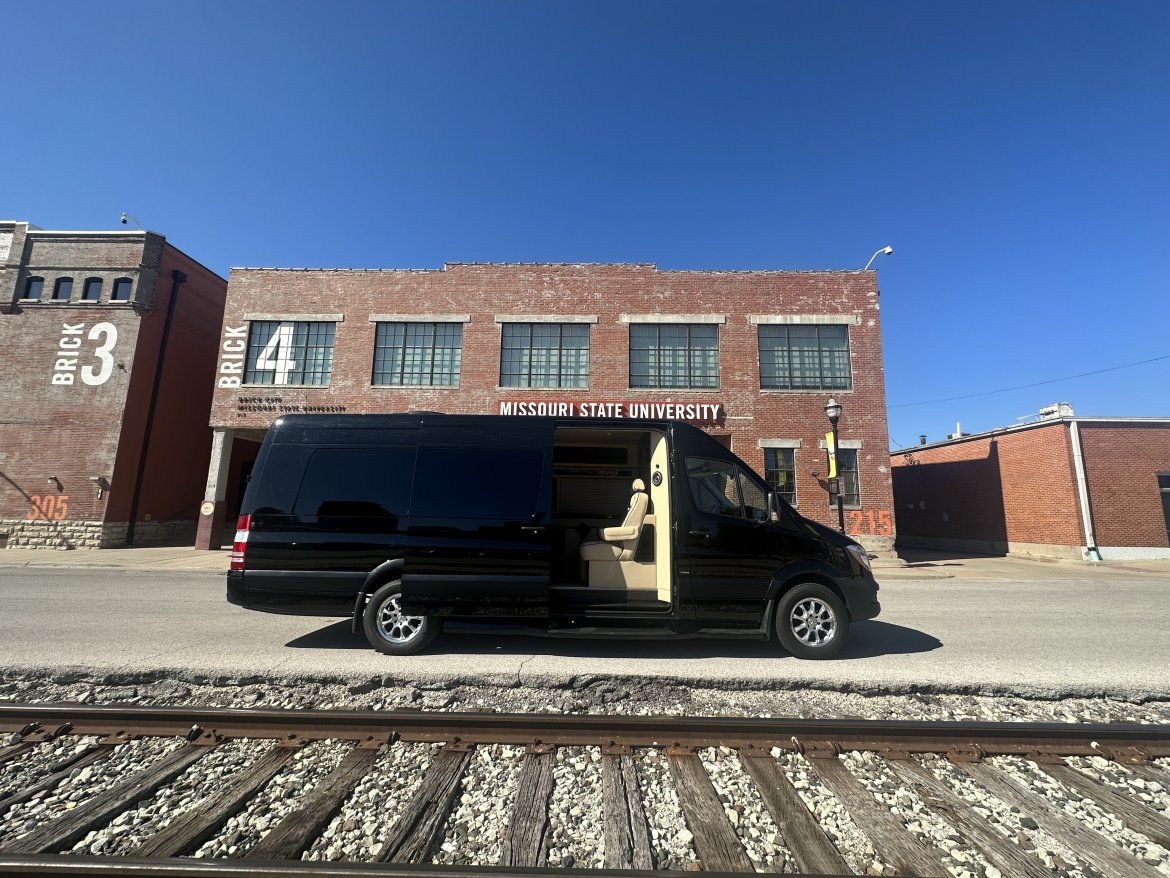 Sprinter for Sale in Springfield, MO - Photo 21