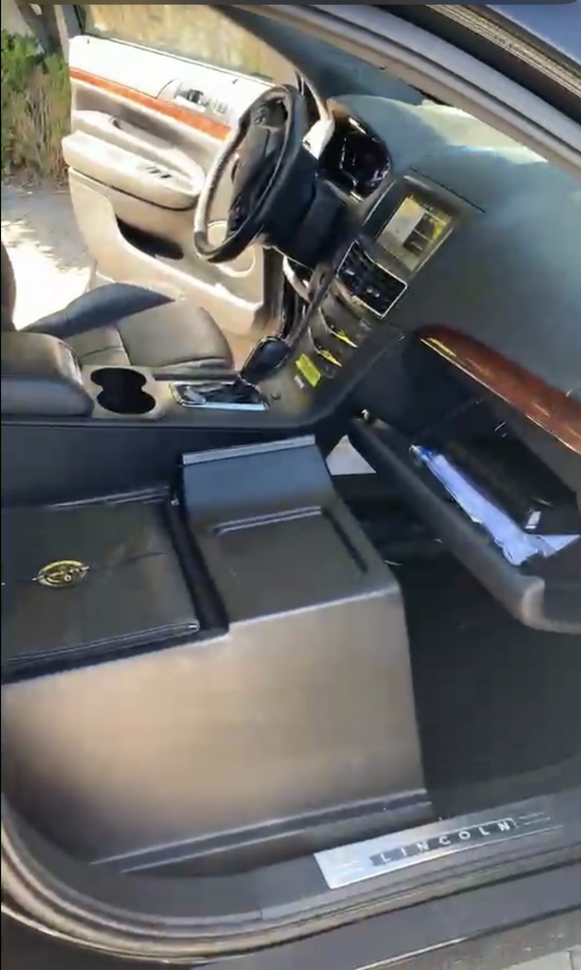 Limousine for Sale in Fort Myers, FL - Photo 19