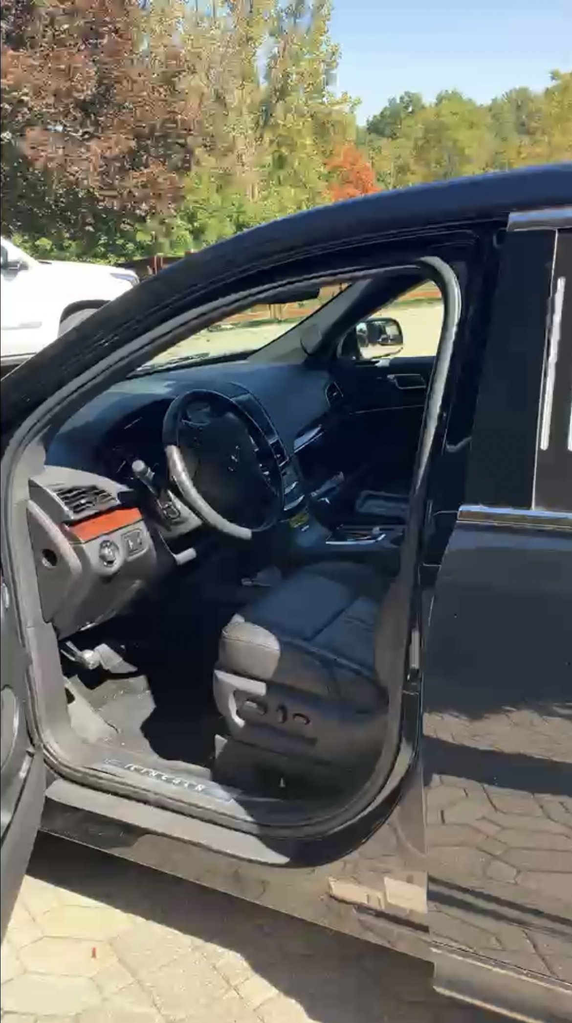 Limousine for Sale in Fort Myers, FL - Photo 22