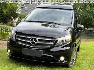 2019 Raised Roof Executive Van Mercedes-Benz Metris Limousine