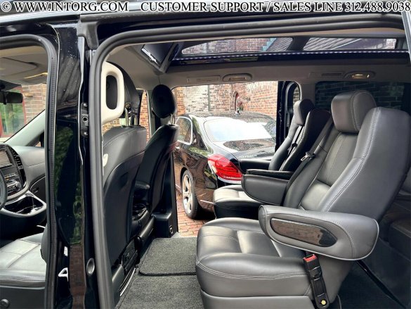 2019 Raised Roof Executive Van Mercedes-Benz Metris Limousine