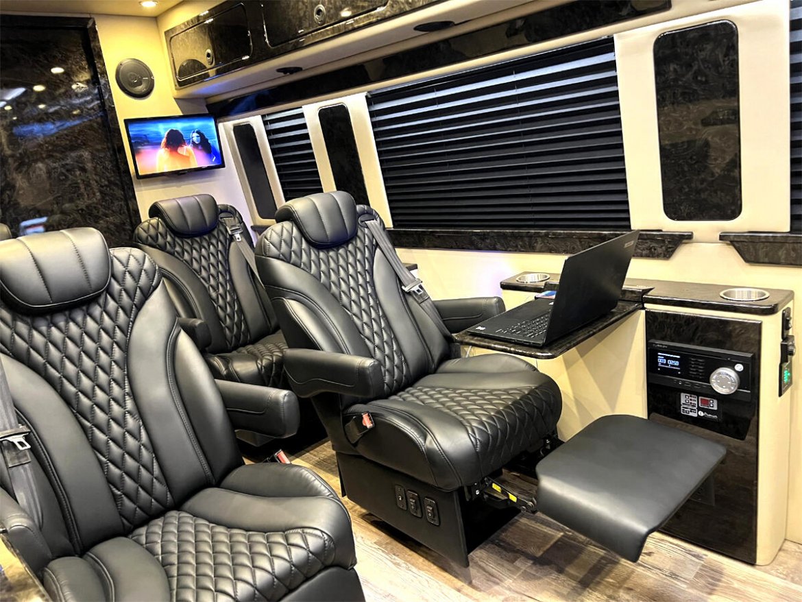 Sprinter for Sale in Elkhart, IN - Photo 20