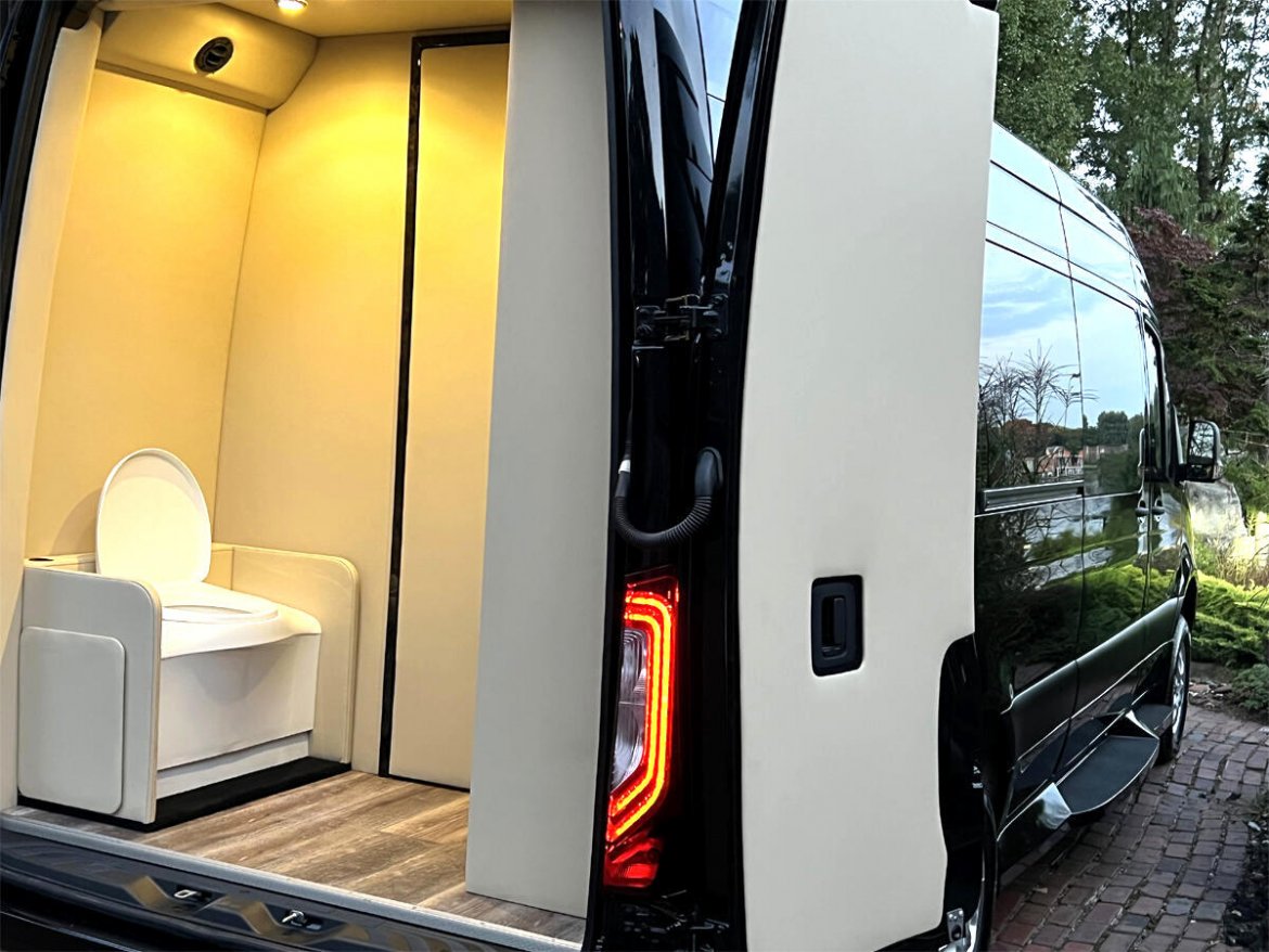 Sprinter for Sale in Elkhart, IN - Photo 26