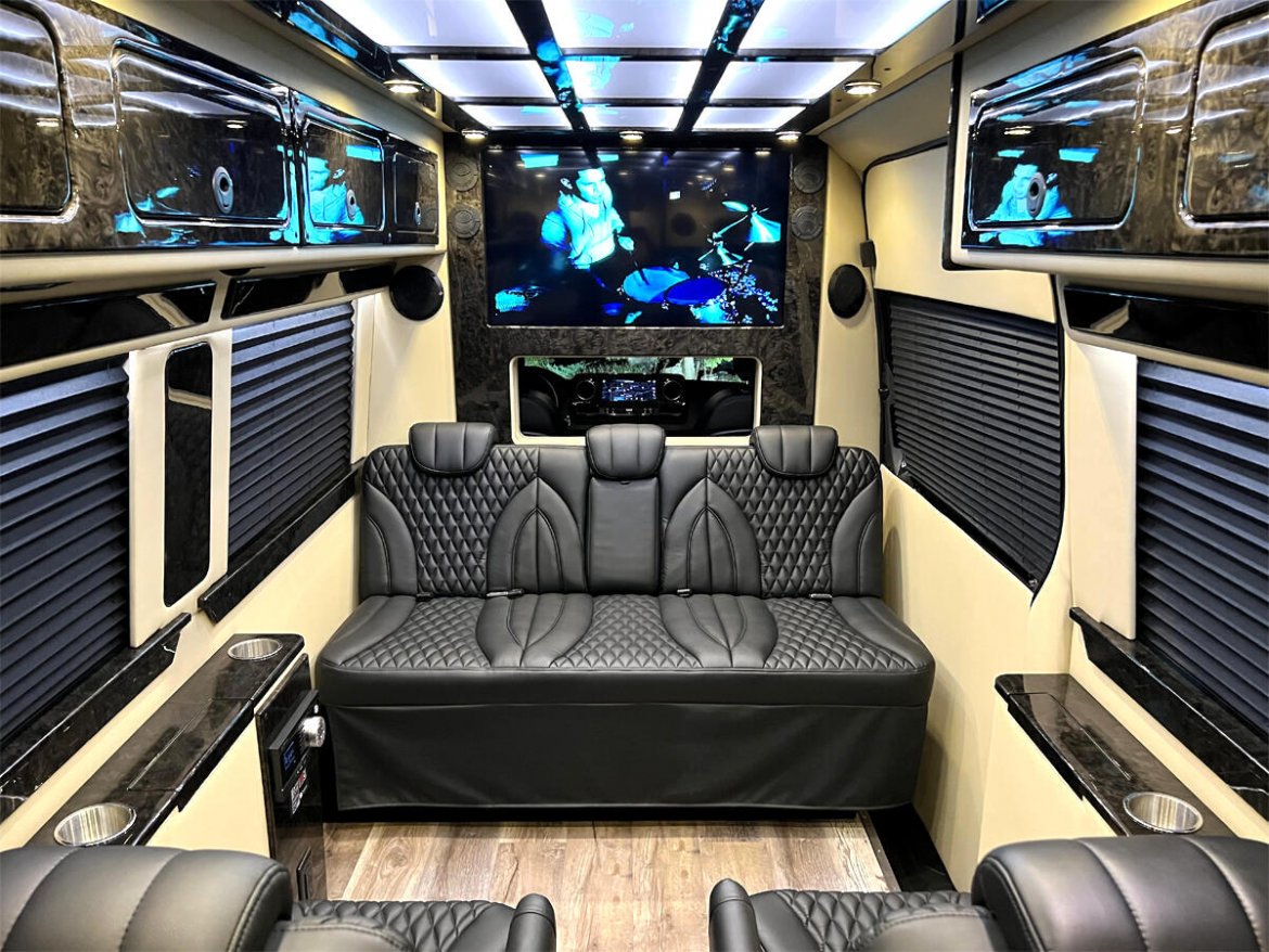 Sprinter for Sale in Elkhart, IN - Photo 37