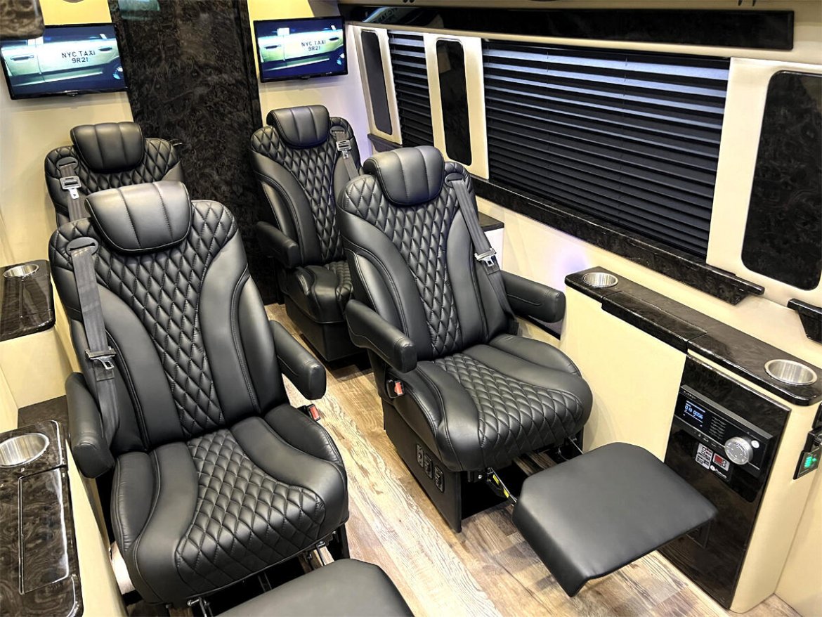 Sprinter for Sale in Elkhart, IN - Photo 38