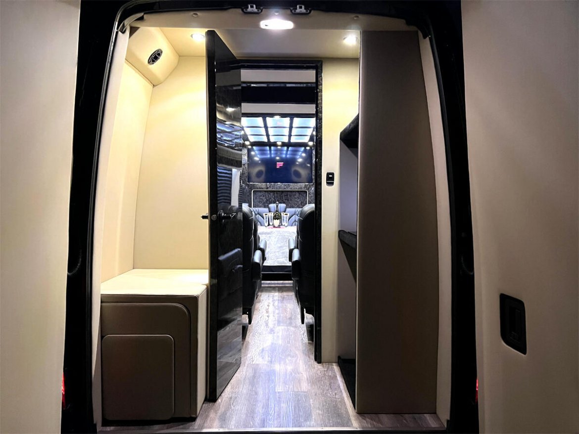 Sprinter for Sale in Elkhart, IN - Photo 41