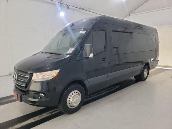 2019 Mercedes-Benz Sprinter Sprinter for Sale in Baldwin, NY - Photo 3