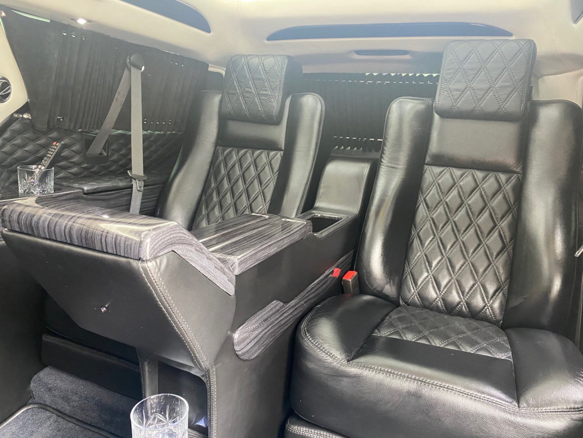 CEO SUV Mobile Office for Sale in Ontario, CA - Photo 10