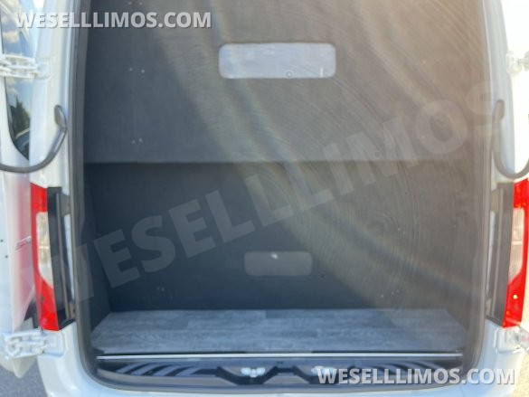 2022/23 Moonlight  Mercedes-Benz Sprinter 3500 170” ext Limo Bus