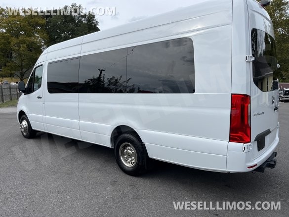 2022/23 Moonlight  Mercedes-Benz Sprinter 3500 170” ext Limo Bus