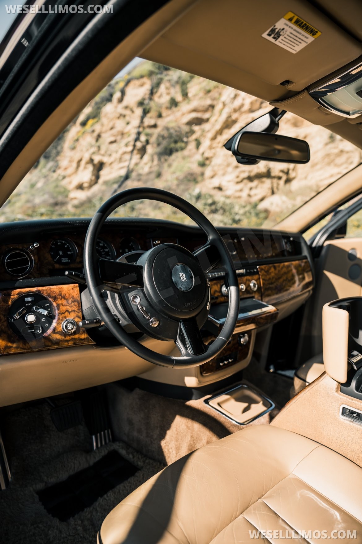 Photo of Sedan for sale: 2015 Rolls-Royce Phantom Long base by Wynn Casino