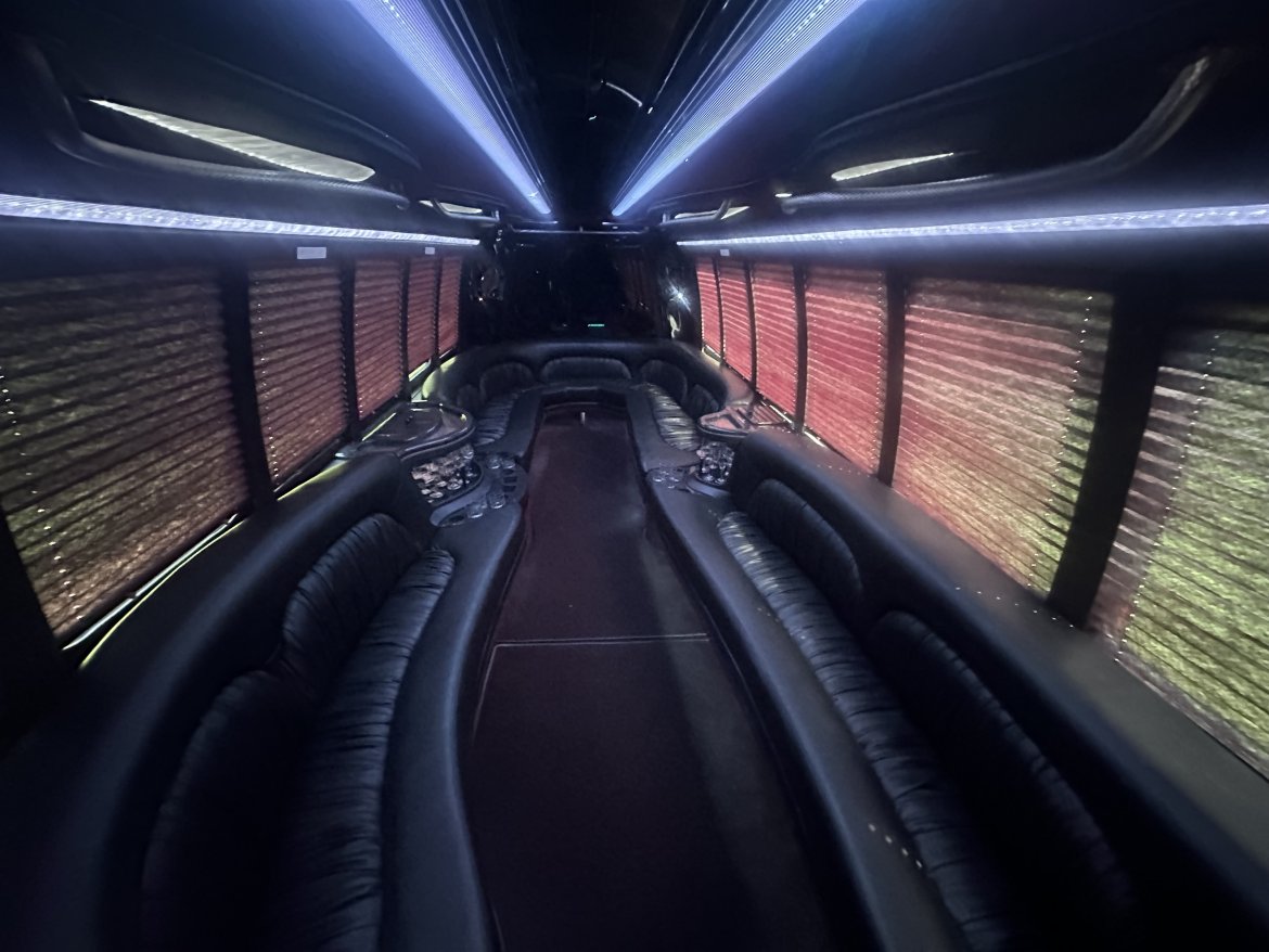 Limo Bus for Sale in Morganville, NJ - Photo 18