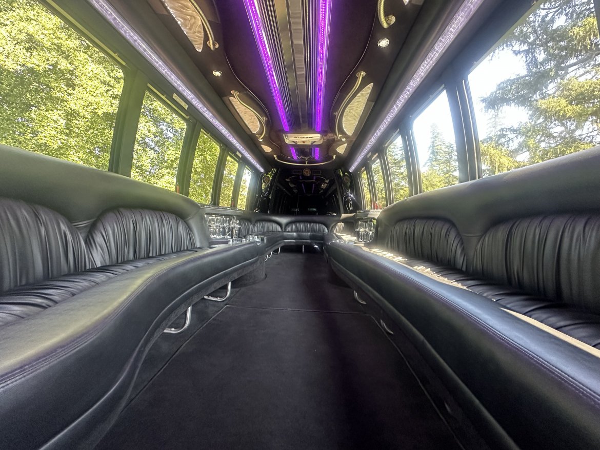 Limo Bus for Sale in Morganville, NJ - Photo 27