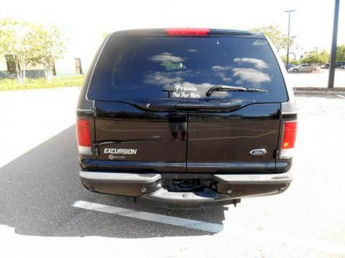 Photo of SUV Stretch for sale: 2005 Ford Excursion 140&quot; 140&quot; by ECB