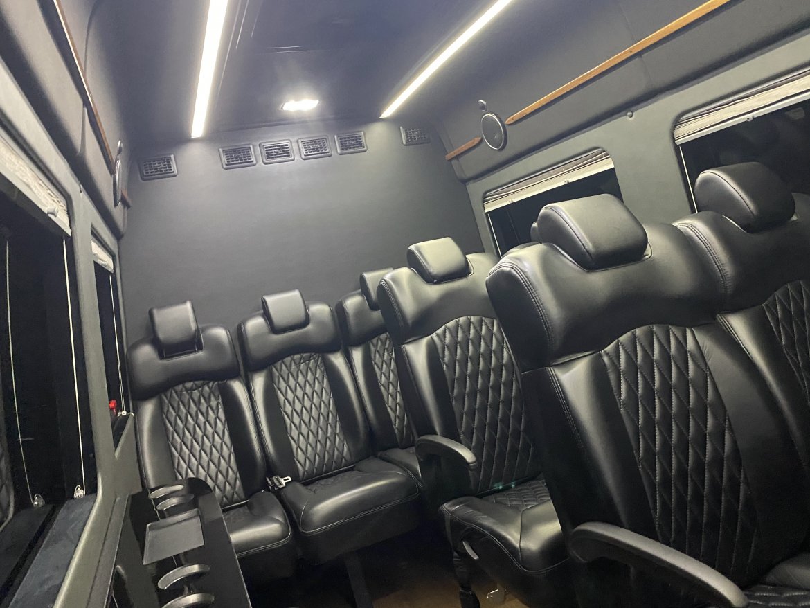 Limo Bus for Sale in Albany, NY - Photo 9