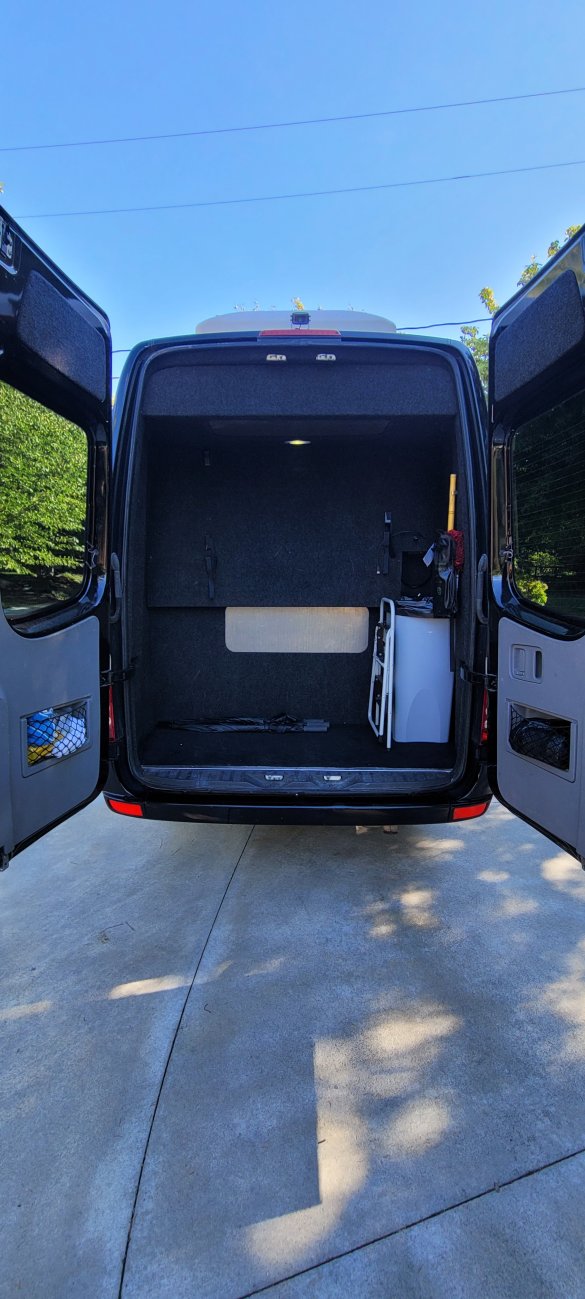2014 Mercedes-Benz 3500 sprinter Limo Bus for Sale in Lincoln, NE - Photo 3