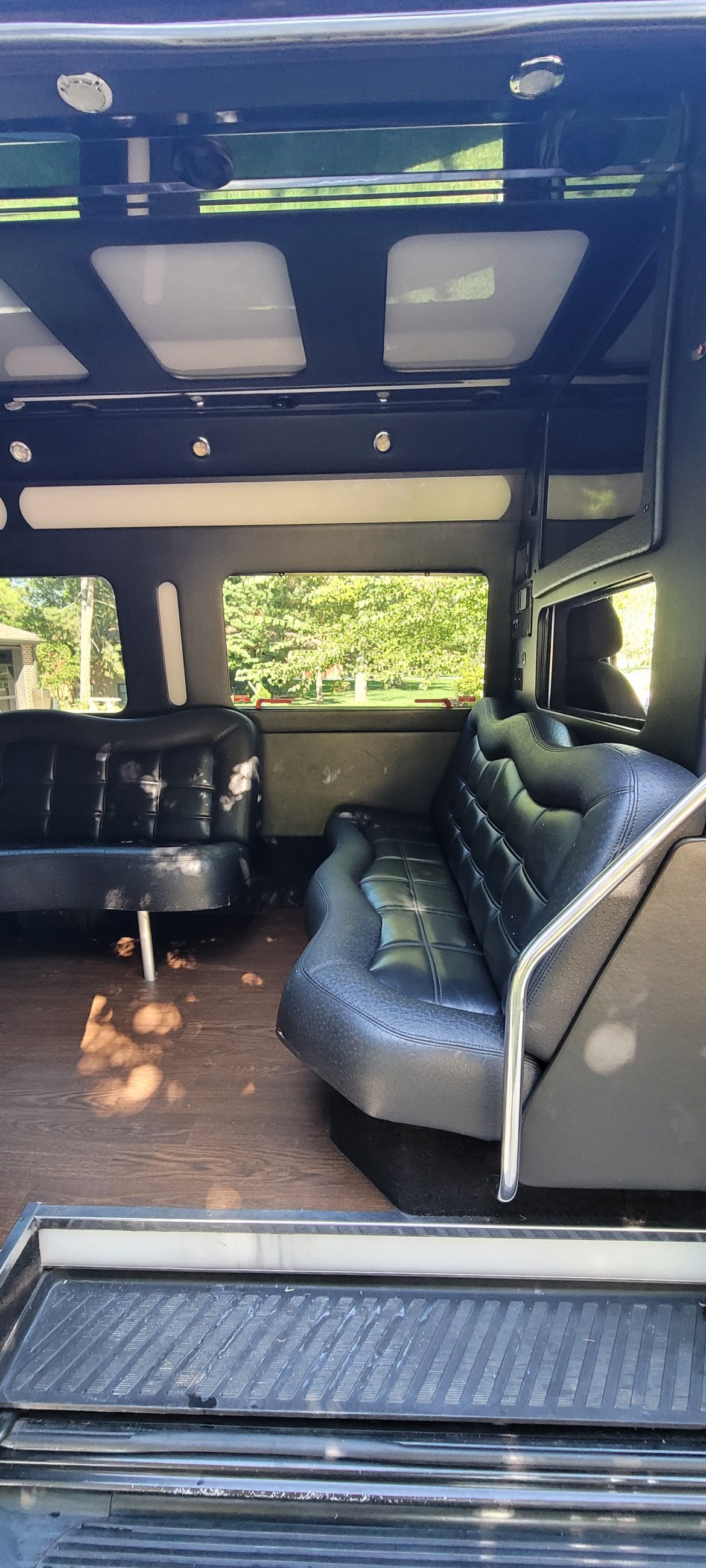 Limo Bus for Sale in Lincoln, NE - Photo 4