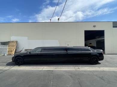 2022 SPV Conversions Chrysler 300 - 140" 5th Door  Limousine