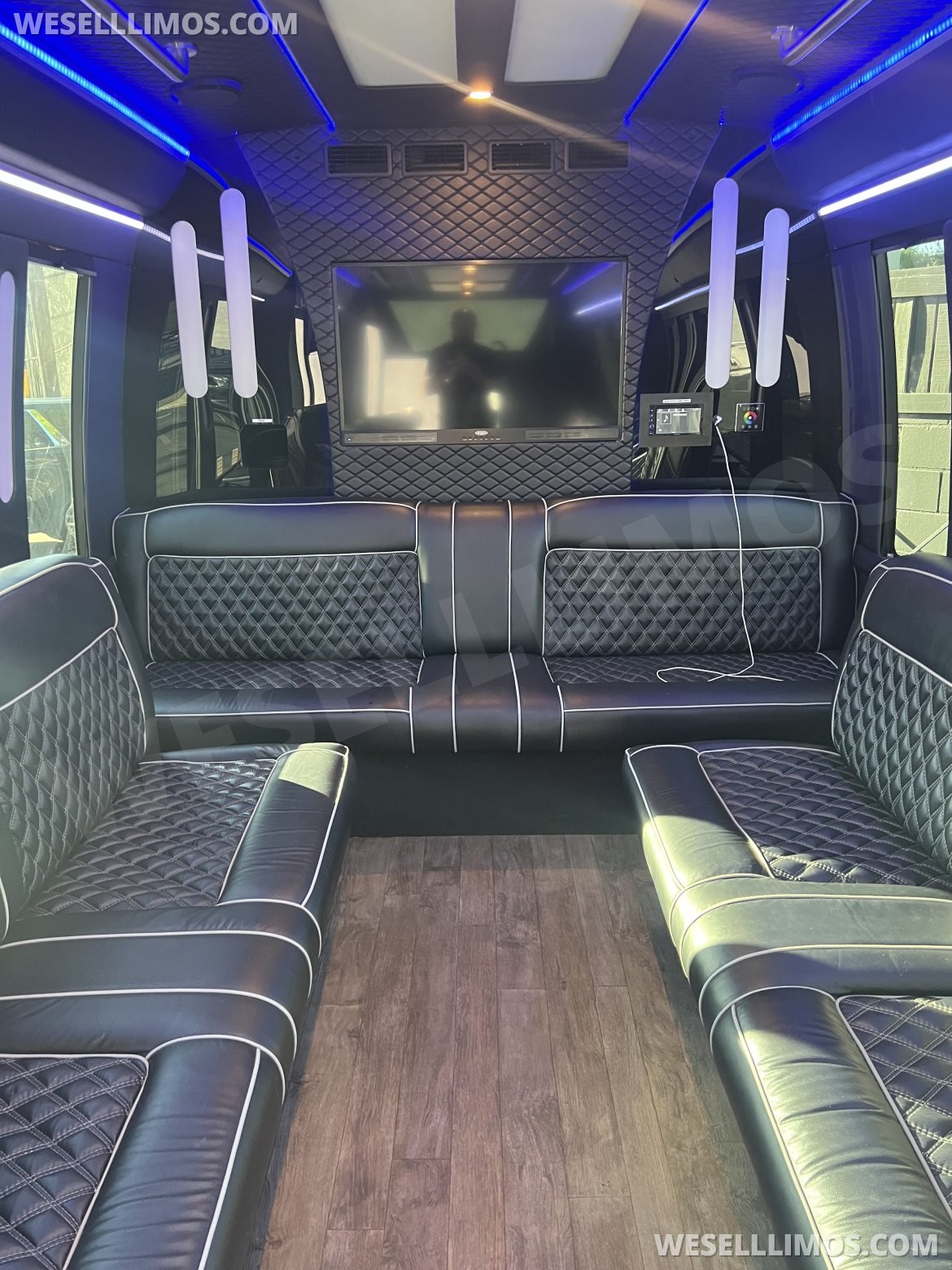 Limo Bus for Sale in Studio City, CA - Photo 2