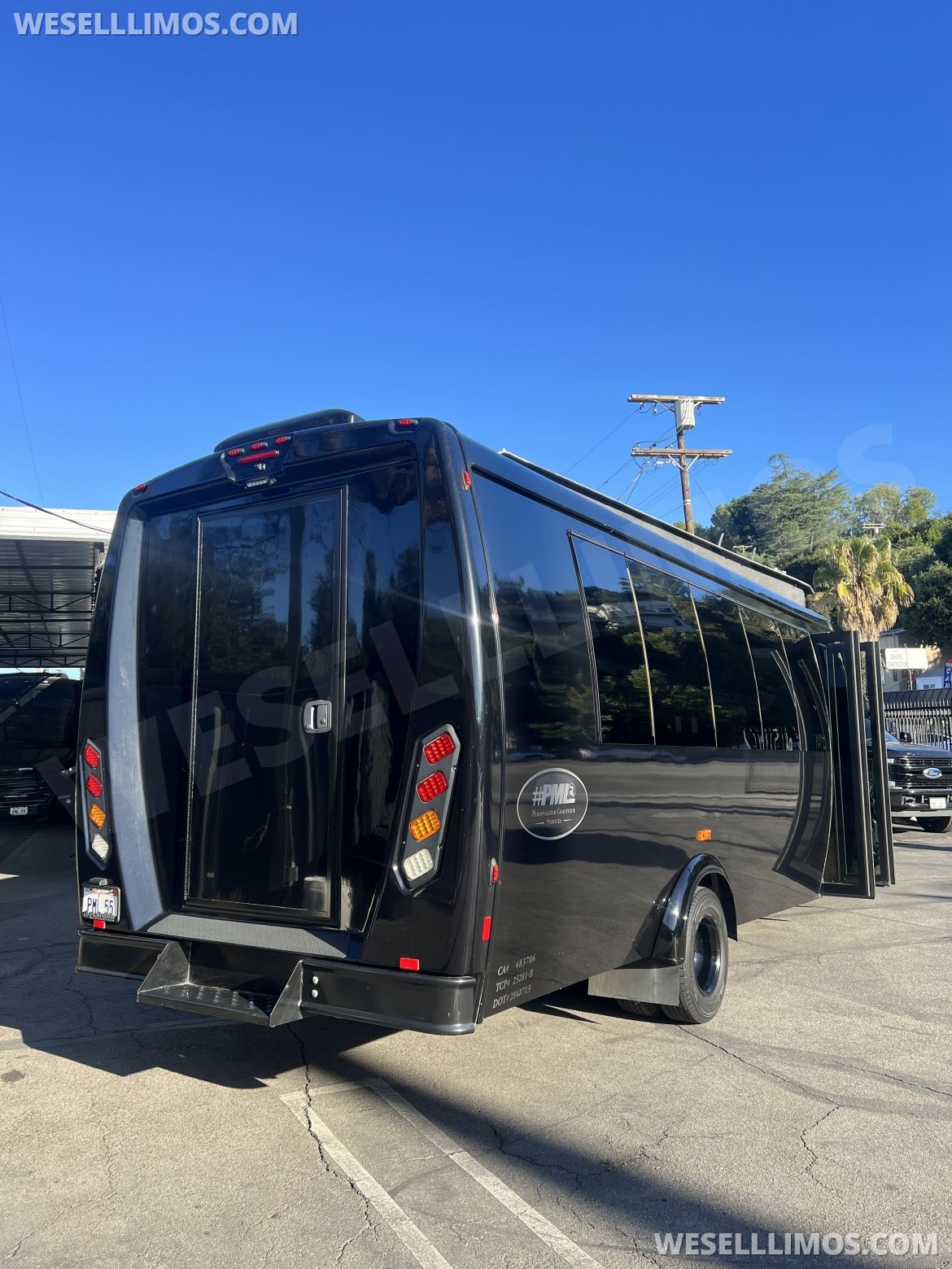 Limo Bus for Sale in Studio City, CA - Photo 14