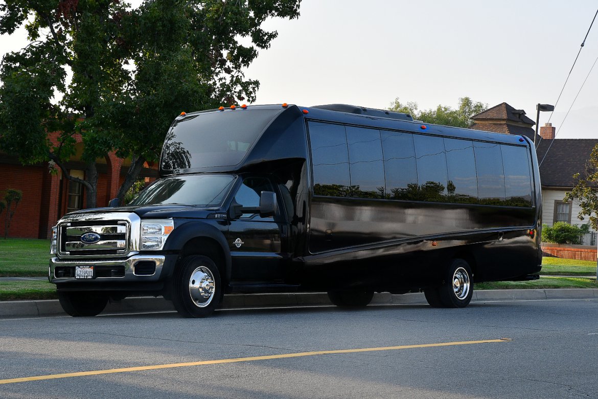 Shuttle Bus for sale: 2015 Ford F-550 GM33 33&quot; by Grech
