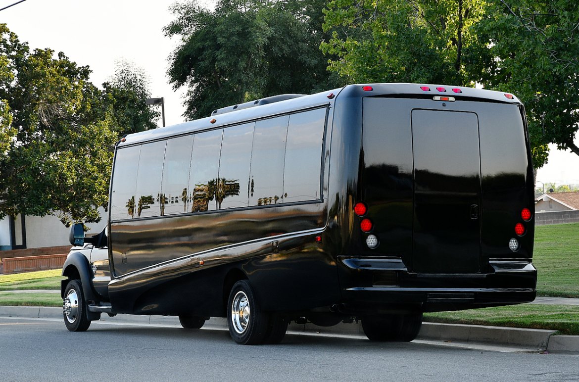 Shuttle Bus for Sale in Riverside, CA - Photo 7