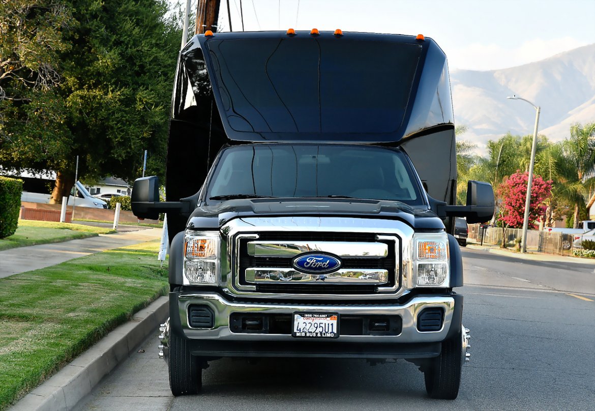 Shuttle Bus for Sale in Riverside, CA - Photo 8