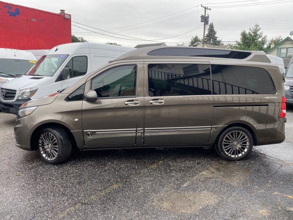 2017 Mercedes-Benz Metris Sprinter for Sale in baldwin, NY - Photo 3