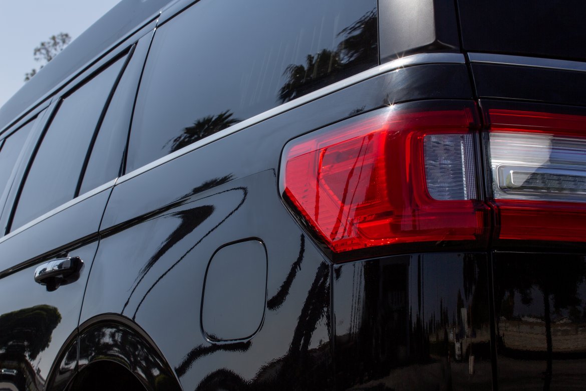 CEO SUV Mobile Office for Sale in Rancho Cucamonga, CA - Photo 17