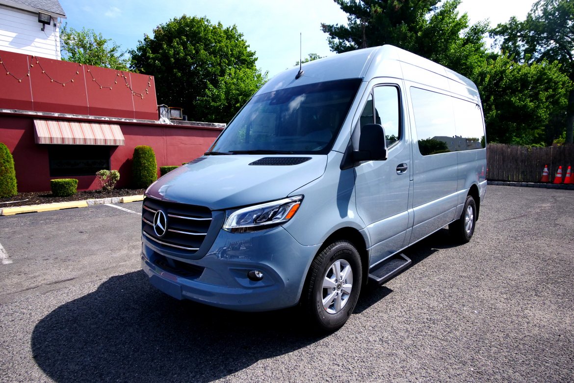 Sprinter for Sale in SOUTH HACKENSACK, NJ - Photo 4