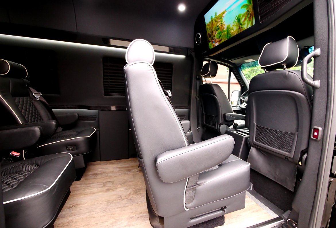 Sprinter for Sale in SOUTH HACKENSACK, NJ - Photo 12