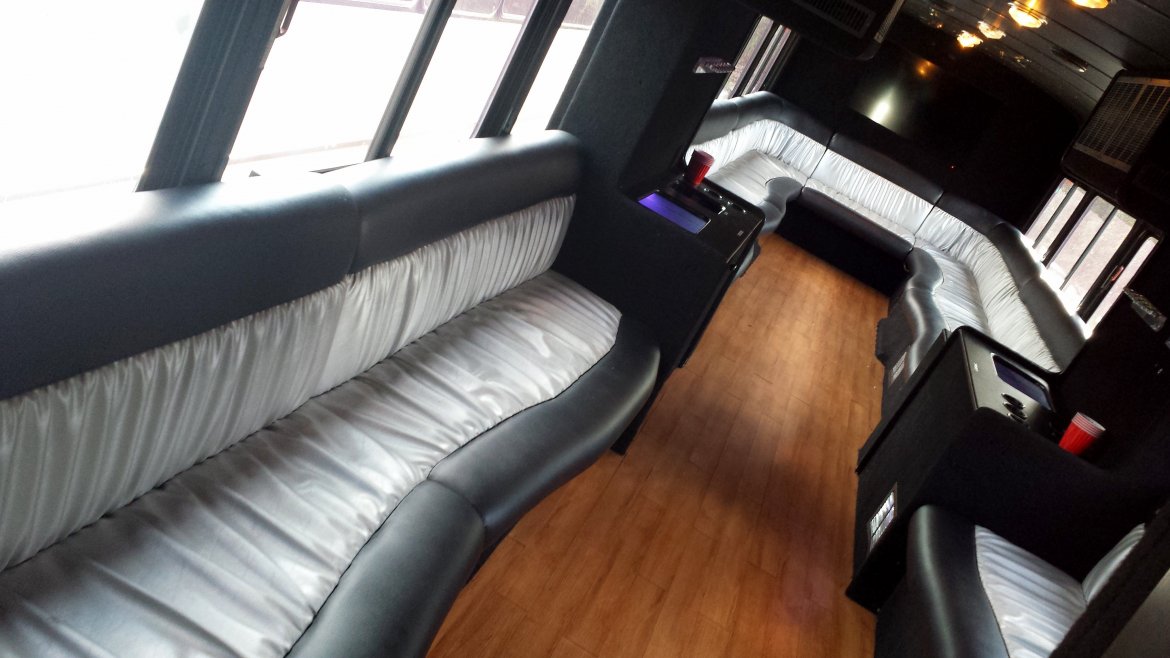 Photo of Limo Bus for sale: 1996 Blue Bird Limo Bus