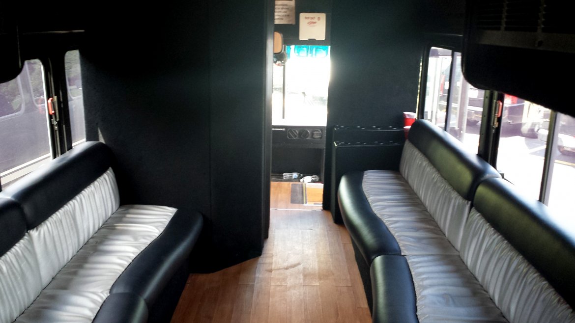 Photo of Limo Bus for sale: 1996 Blue Bird Limo Bus