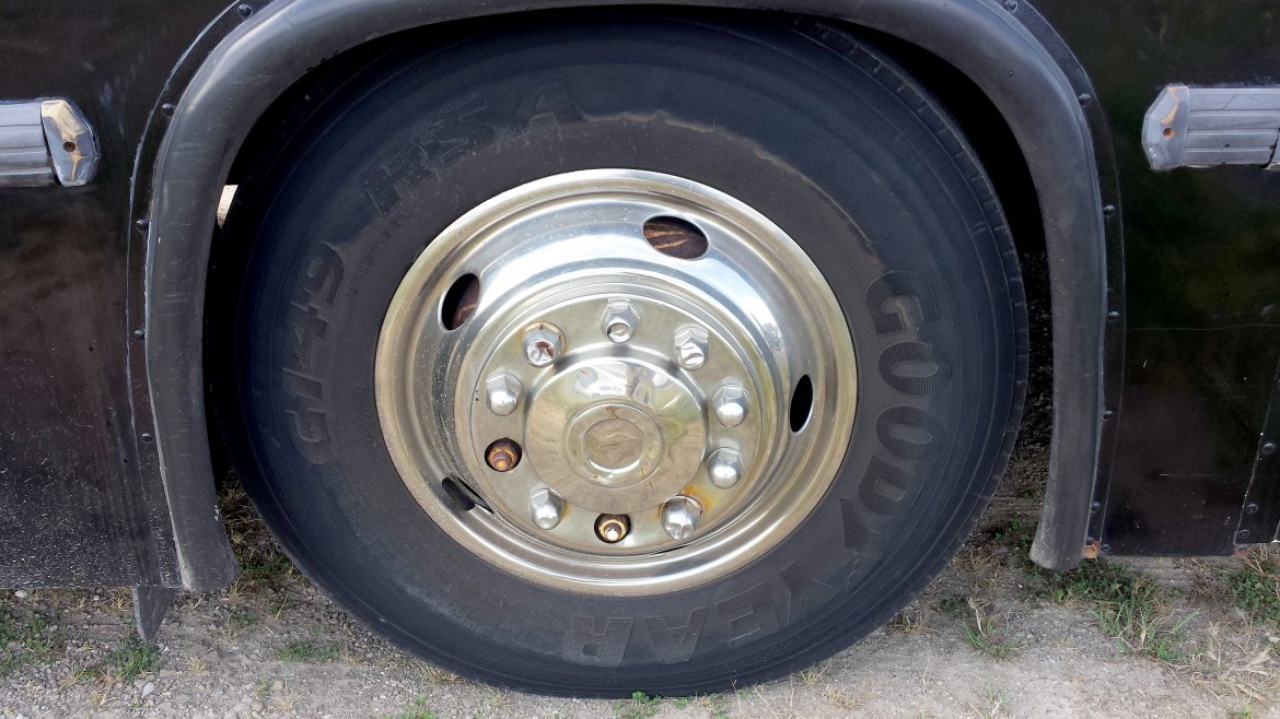 Photo of Limo Bus for sale: 1996 Blue Bird Limo Bus