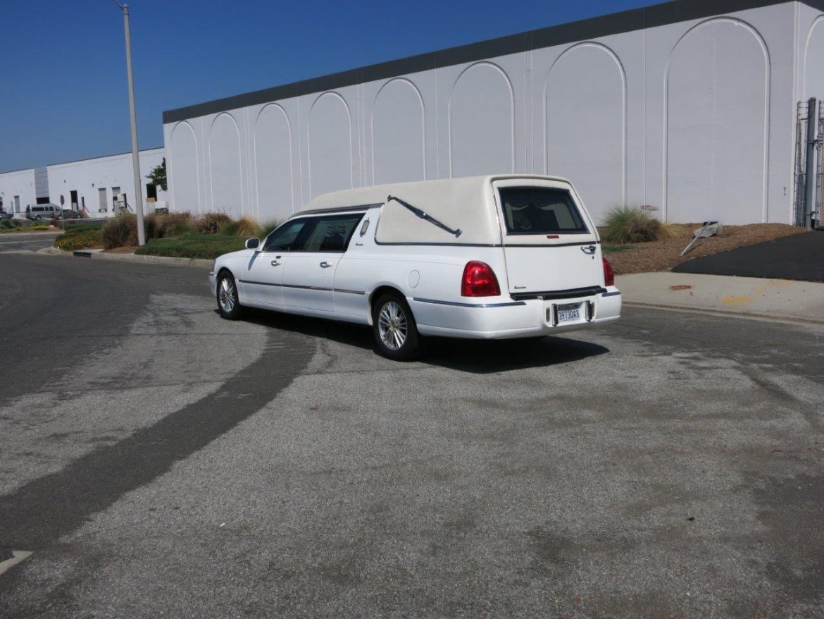 Funeral for Sale in CARSON, CA - Photo 6