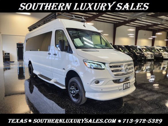 2024 Mercedes-Benz Daycruiser D6 Sprinter for Sale in Cypress, TX - Main Photo