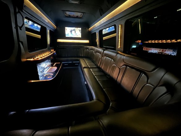 2013 Mercedes-Benz 3500 Sprinter Limousine Sprinter for Sale in Richmond, VA - Photo 2