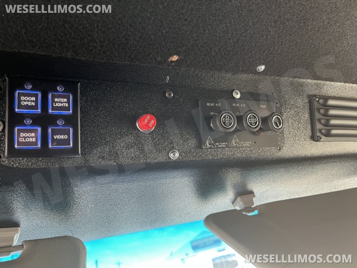 Photo of Executive Shuttle for sale: 2016 Ford E450 by Federal Coach