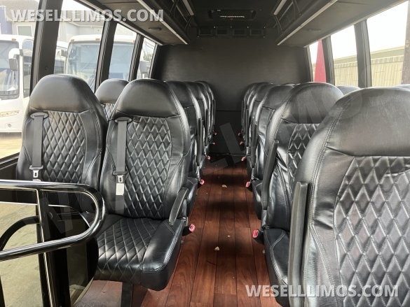 2016 Federal Coach Ford E450 Executive Shuttle