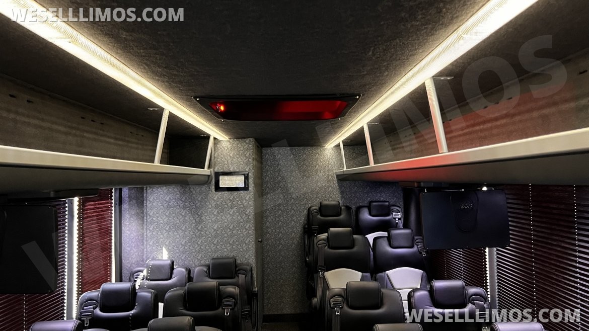Photo of Motorcoach for sale: 2022 Freightliner 45' Motorcoach 45" by CT Coachworks