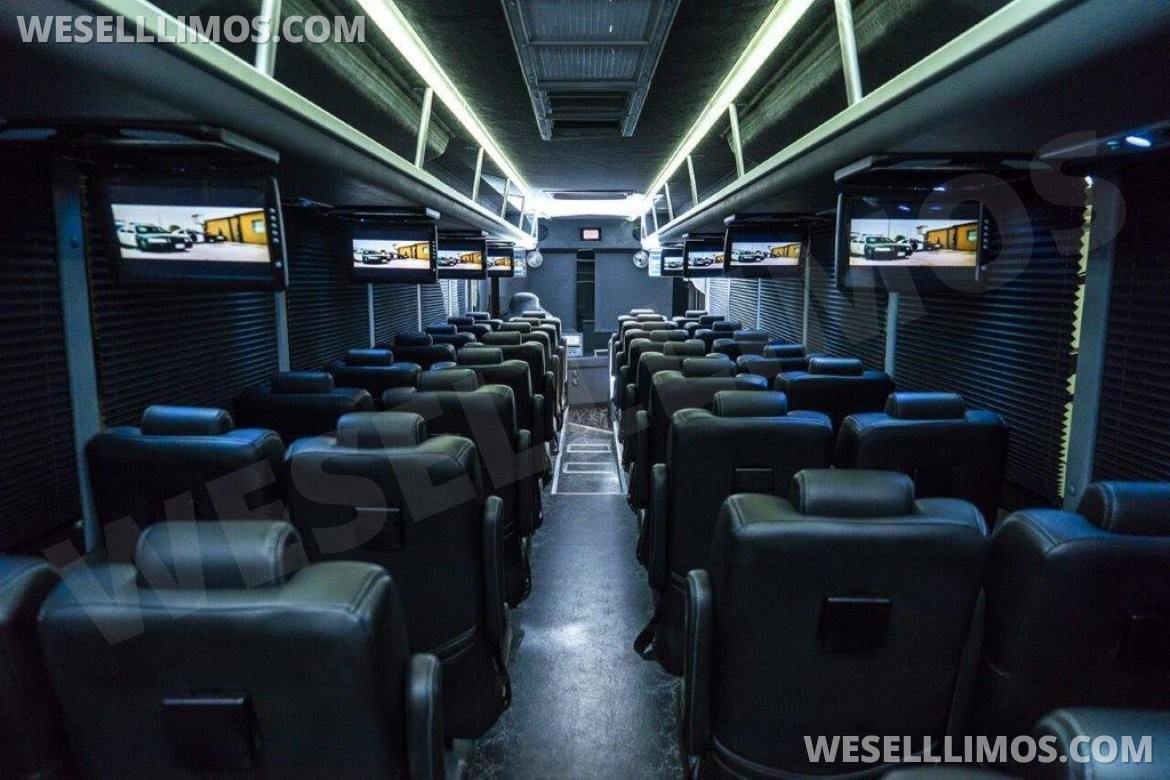 Photo of Motorcoach for sale: 2022 Freightliner 45' Motorcoach 45" by CT Coachworks