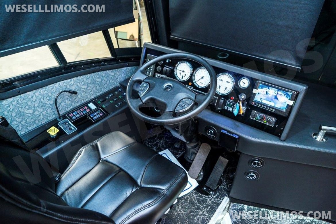 Photo of Motorcoach for sale: 2022 Freightliner 45' Motorcoach 45" by CT Coachworks