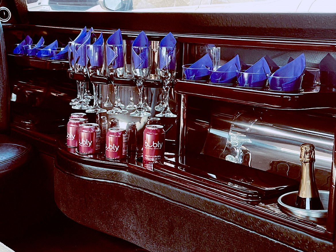 Limousine for Sale in Temecula, CA - Photo 8